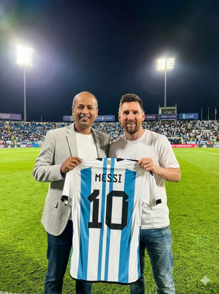 Lionel Messi Jersey Exchange Photo (Argentina Shirt)